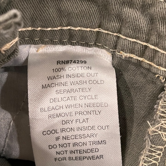 GUC DKNY kids’ short overall - Picture 8 of 8